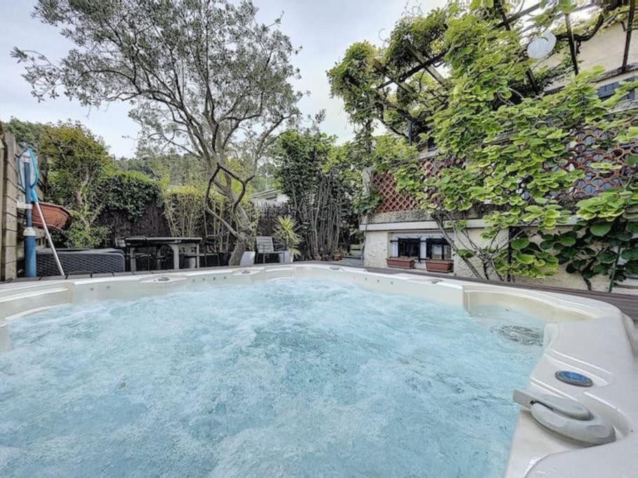 Villa Jacuzzi A 10Min Daix En Pce Gardanne Eksteriør billede